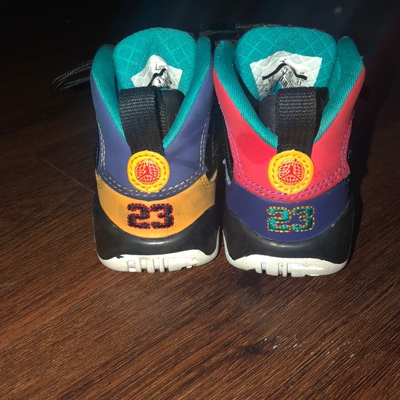 Retro 9s Martin Jordan’s Untimed Addition - Picture 3 of 4